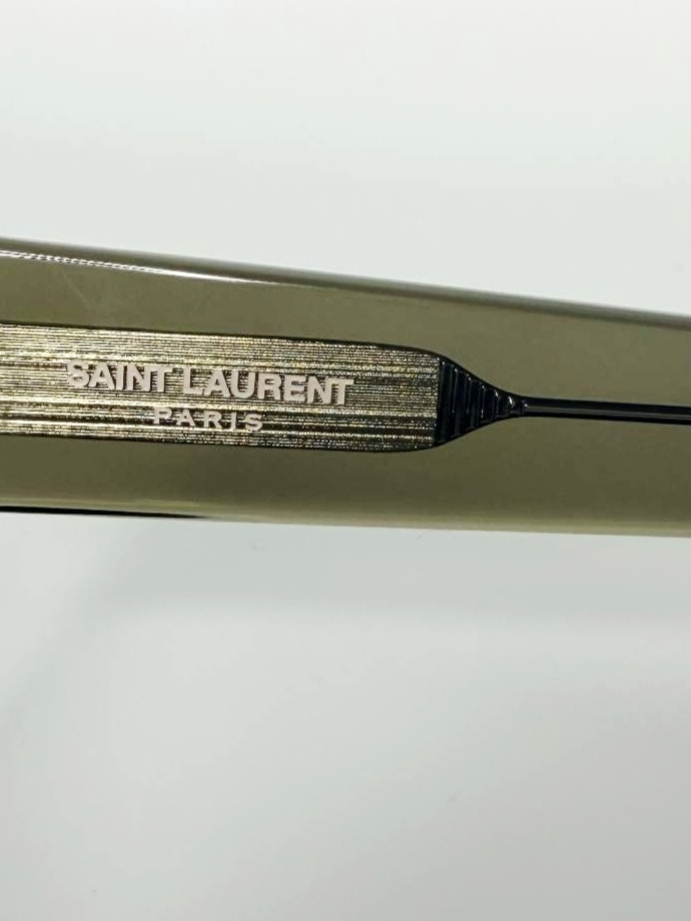 😎 AUTHENTIC Saint Laurent SL 689 Square Sunglasses – Transparent Grey - Picture 4 of 5